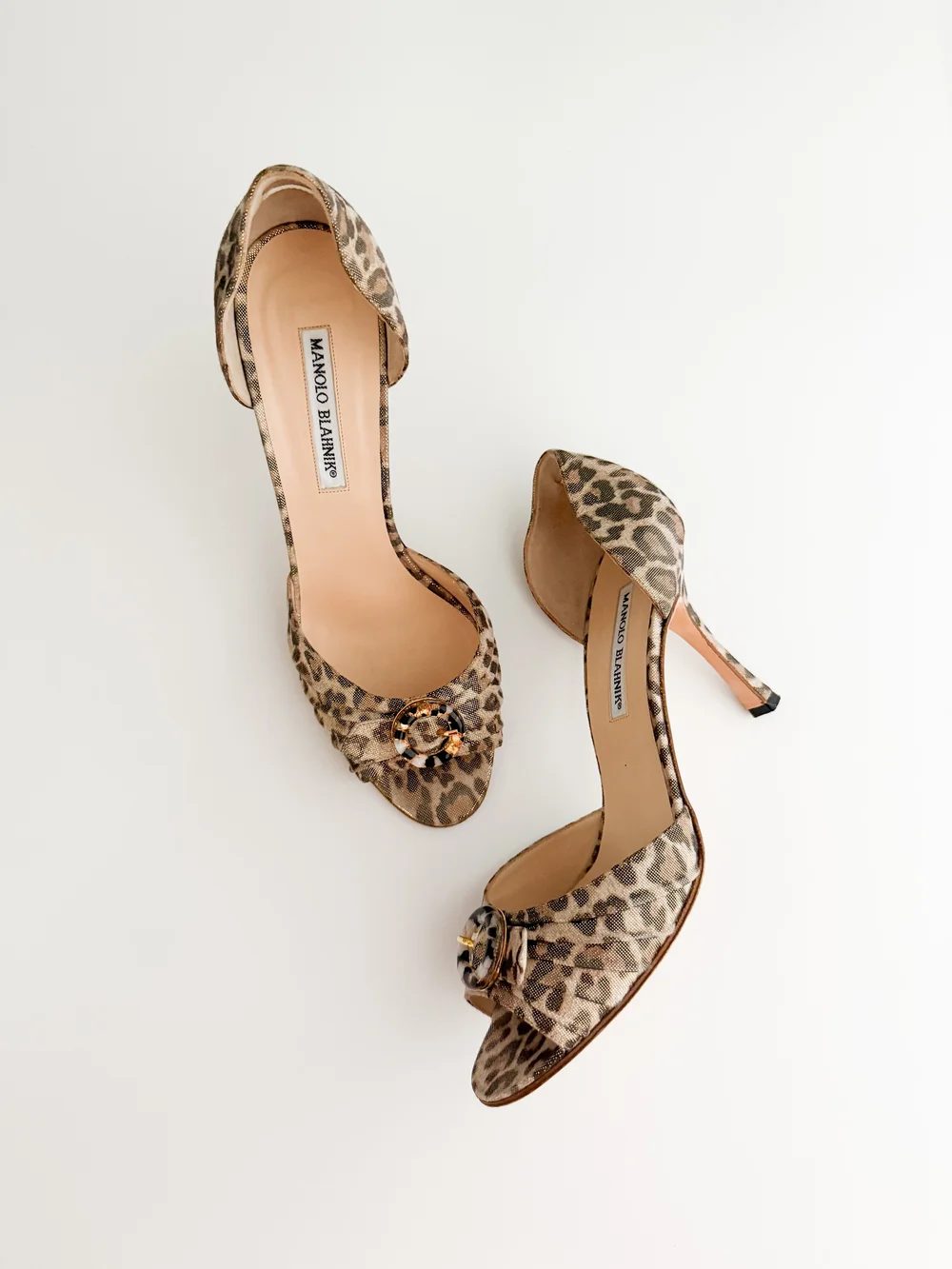 Manolo Blahnik ヒョウ柄 ハイヒール ピンヒール Manolo Blahnik Iridescent Leopard Print Buckle Heels (US 10 / IT